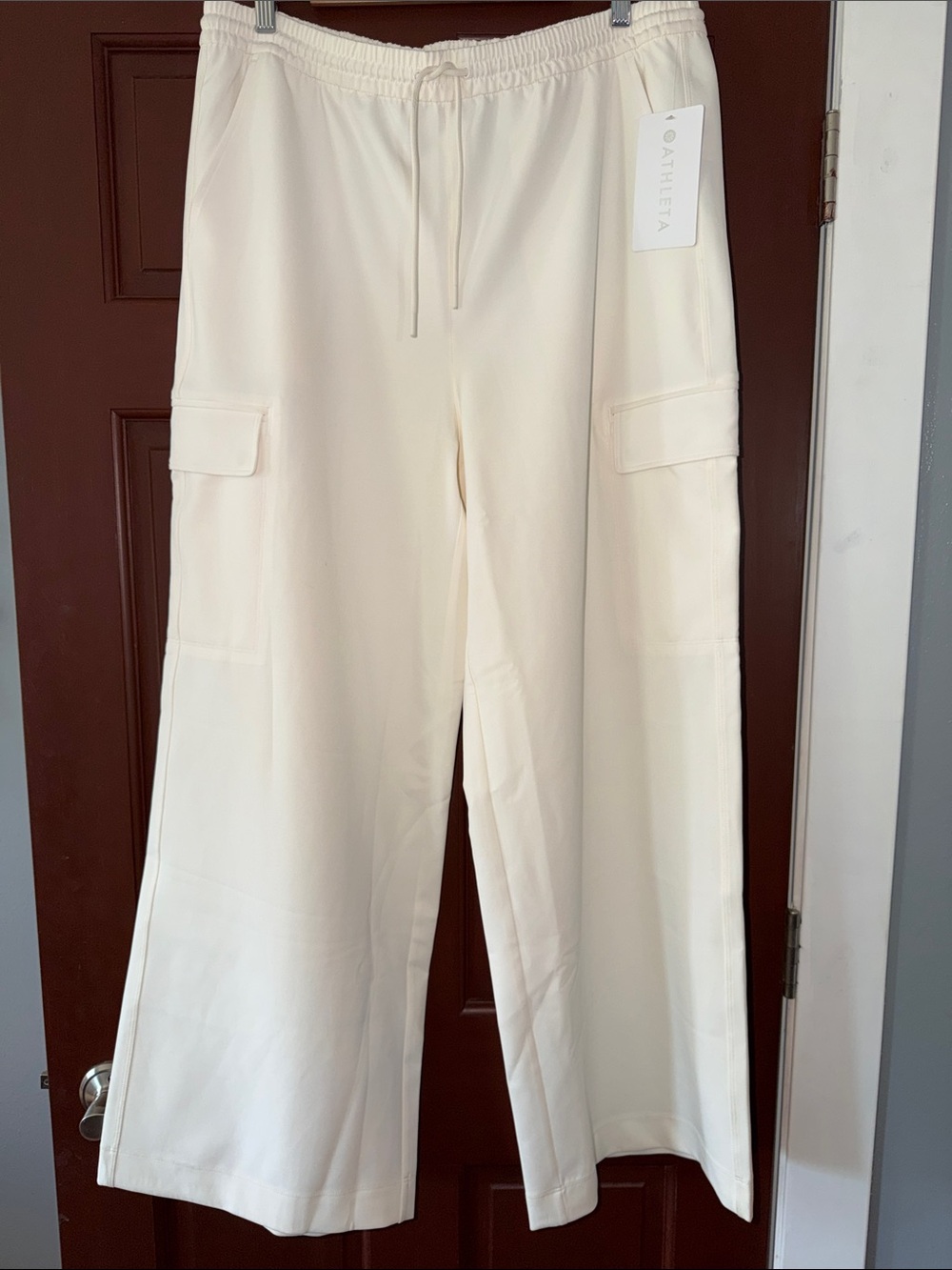 Athleta Cream Wide-Leg Cargo Joggers
